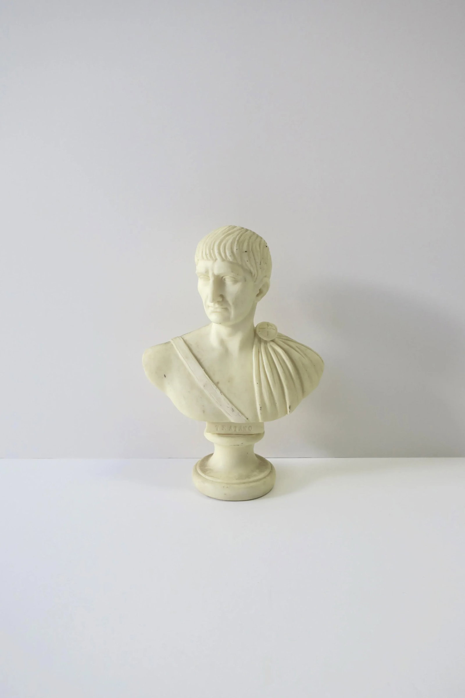 Italian Male Bust Sculptures, Set of 3 - 7