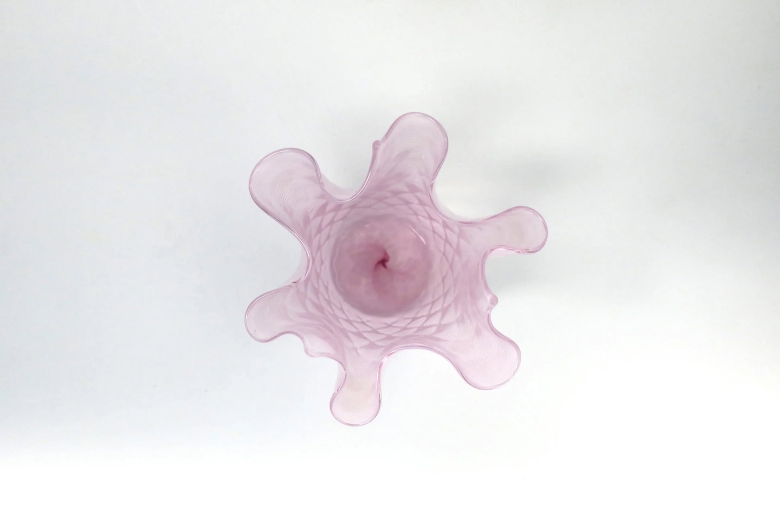 Italian Pink Handkerchief Art Glass Vase - 8