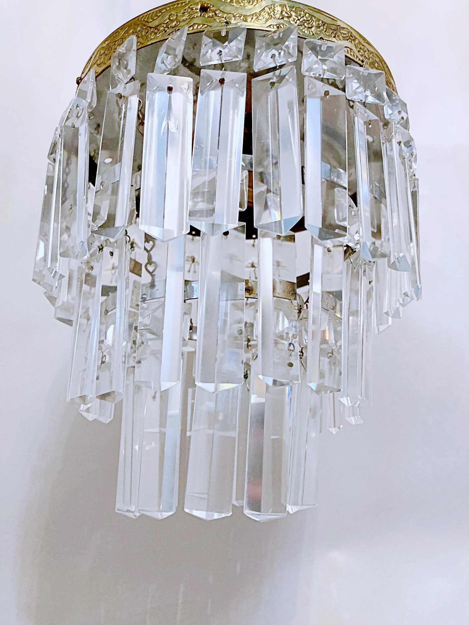 Vintage Italian Upside Down Layered Cake Rim Chandelier - 3