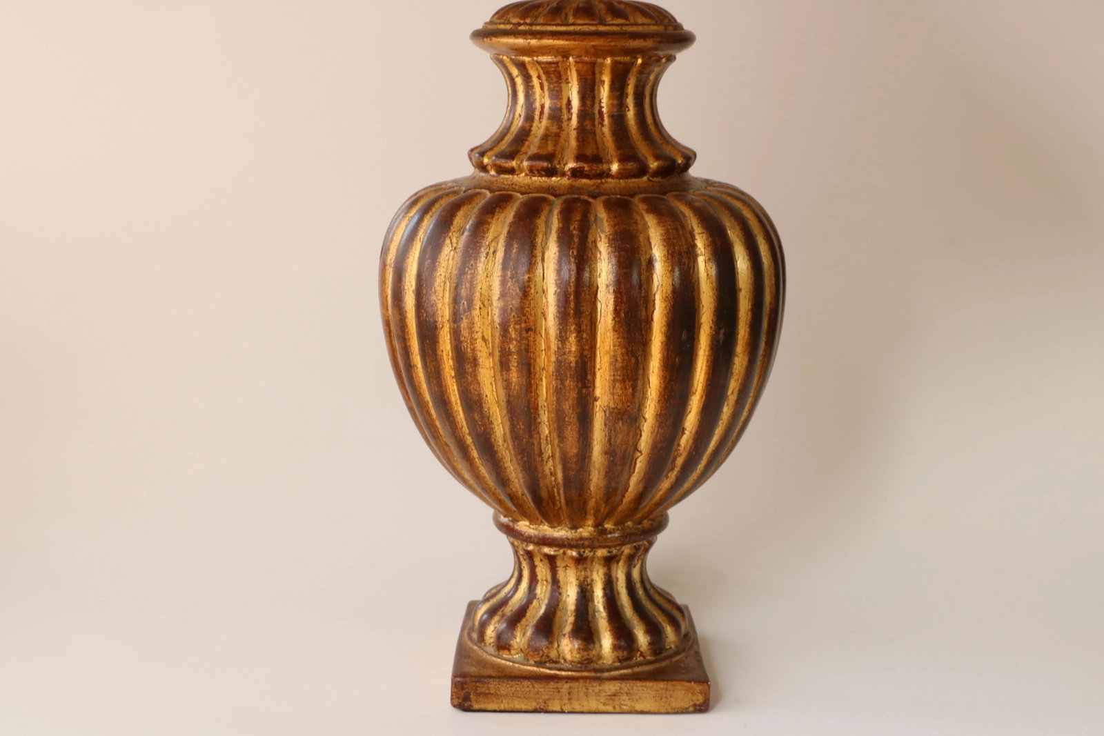 Maison Le Dauphin Urn Table Lamp - 4