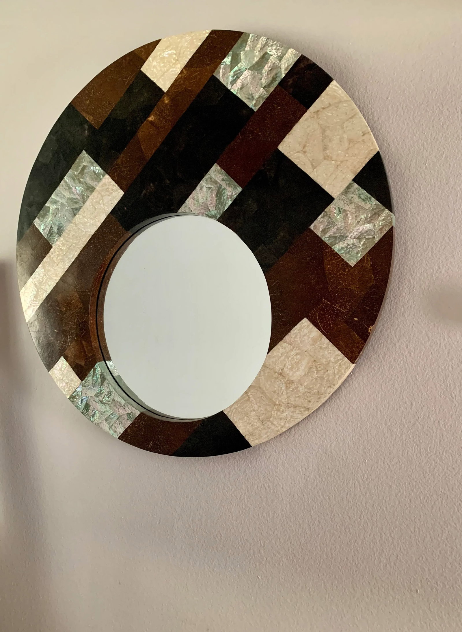 Reduced Modern Stone Round Wall Mirror - Shawna Stoney - 3