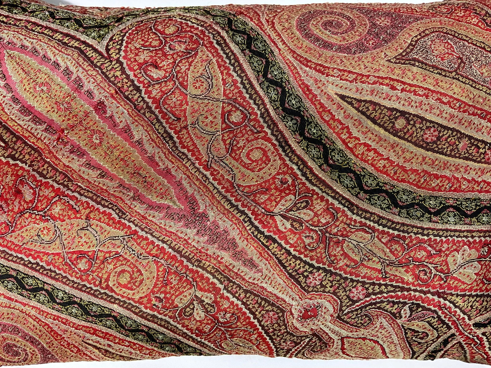 Single Antique Pillow Made From Kashmir Shawl - 10