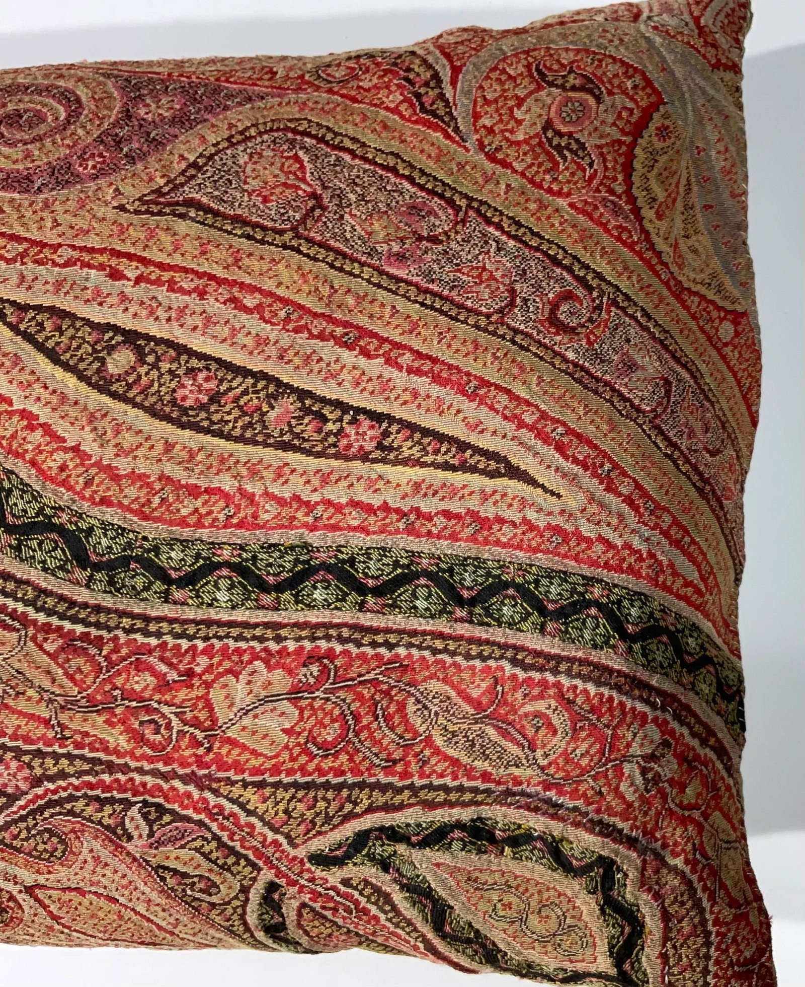 Single Antique Pillow Made From Kashmir Shawl - 4