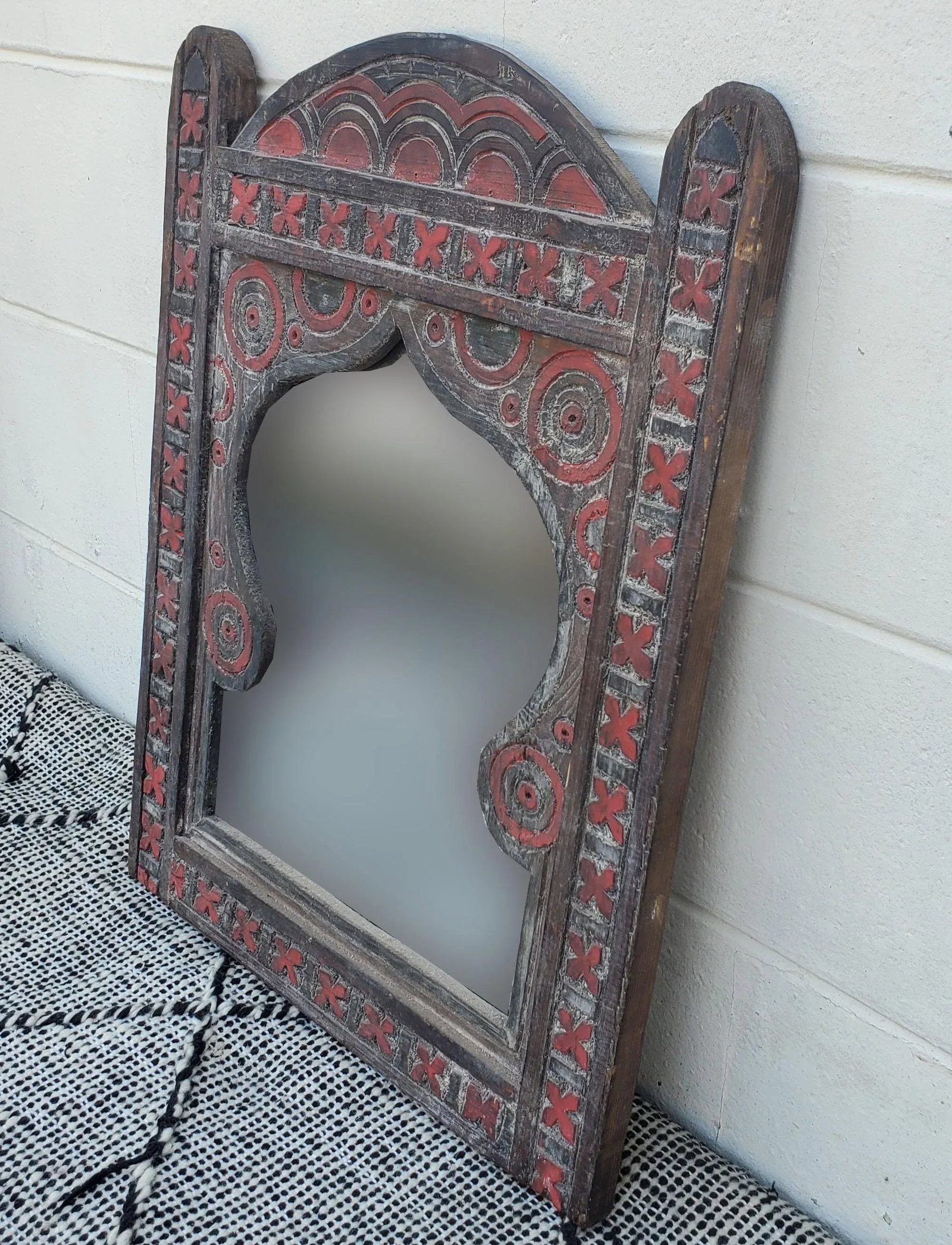 Medium Moroccan Arched Berber Style Distressed Mirror - 3