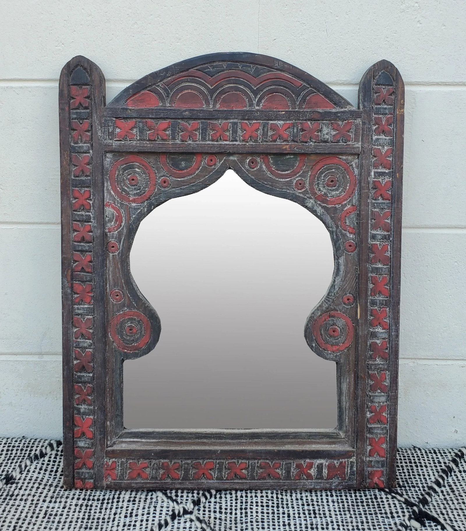 Medium Moroccan Arched Berber Style Distressed Mirror - 6