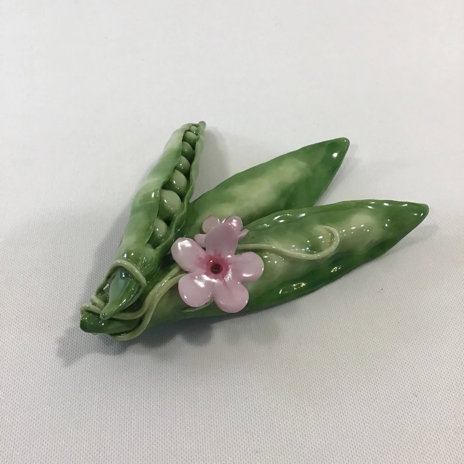 2000's Katherine Houston Hand Sculpted Porcelain Peas - 3