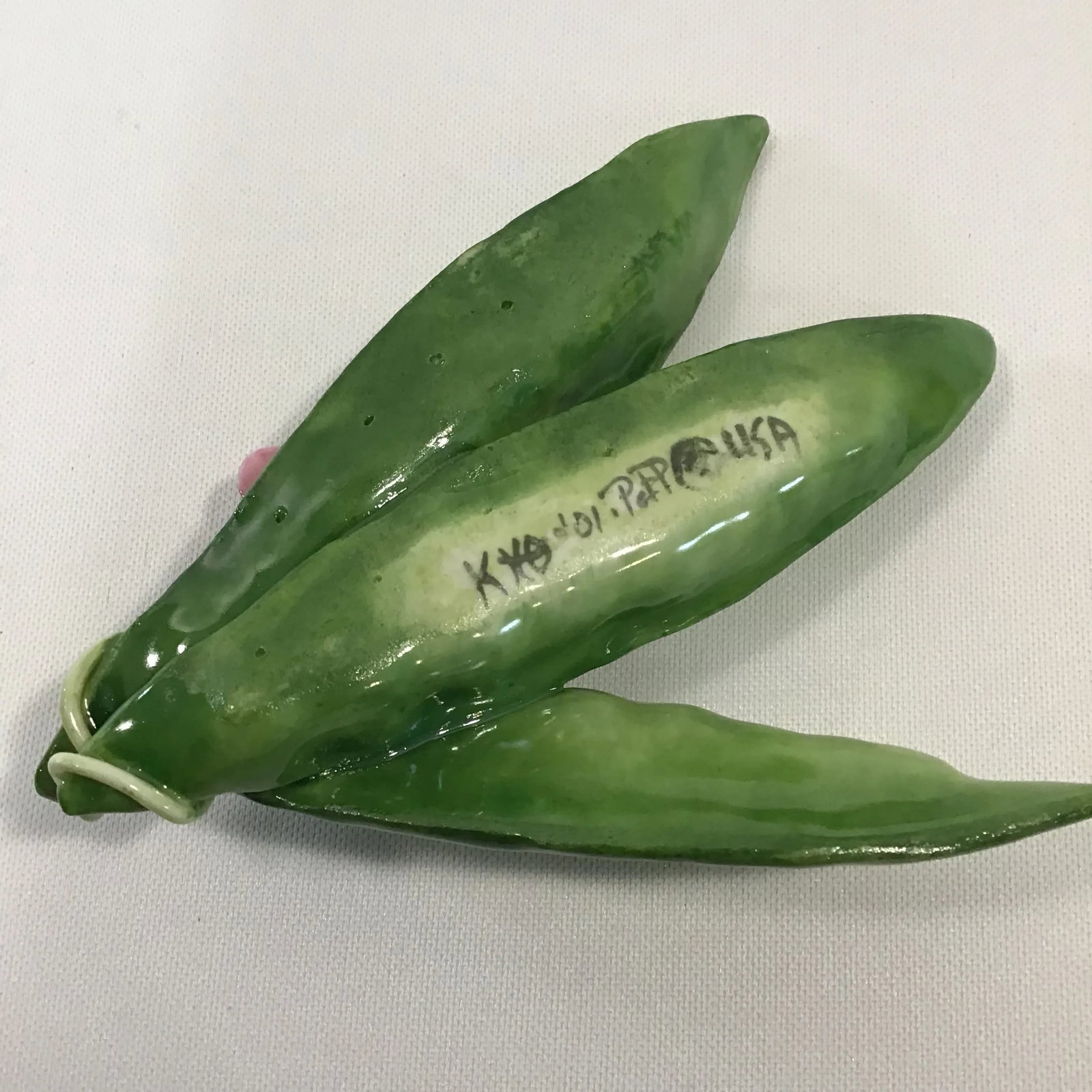 2000's Katherine Houston Hand Sculpted Porcelain Peas - 5