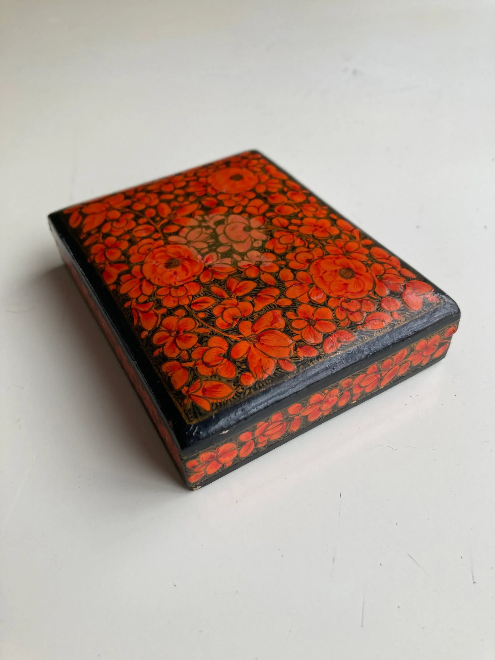 Vintage Kashmir Floral Design Paper Mache Lacquer Trinket Box - 6
