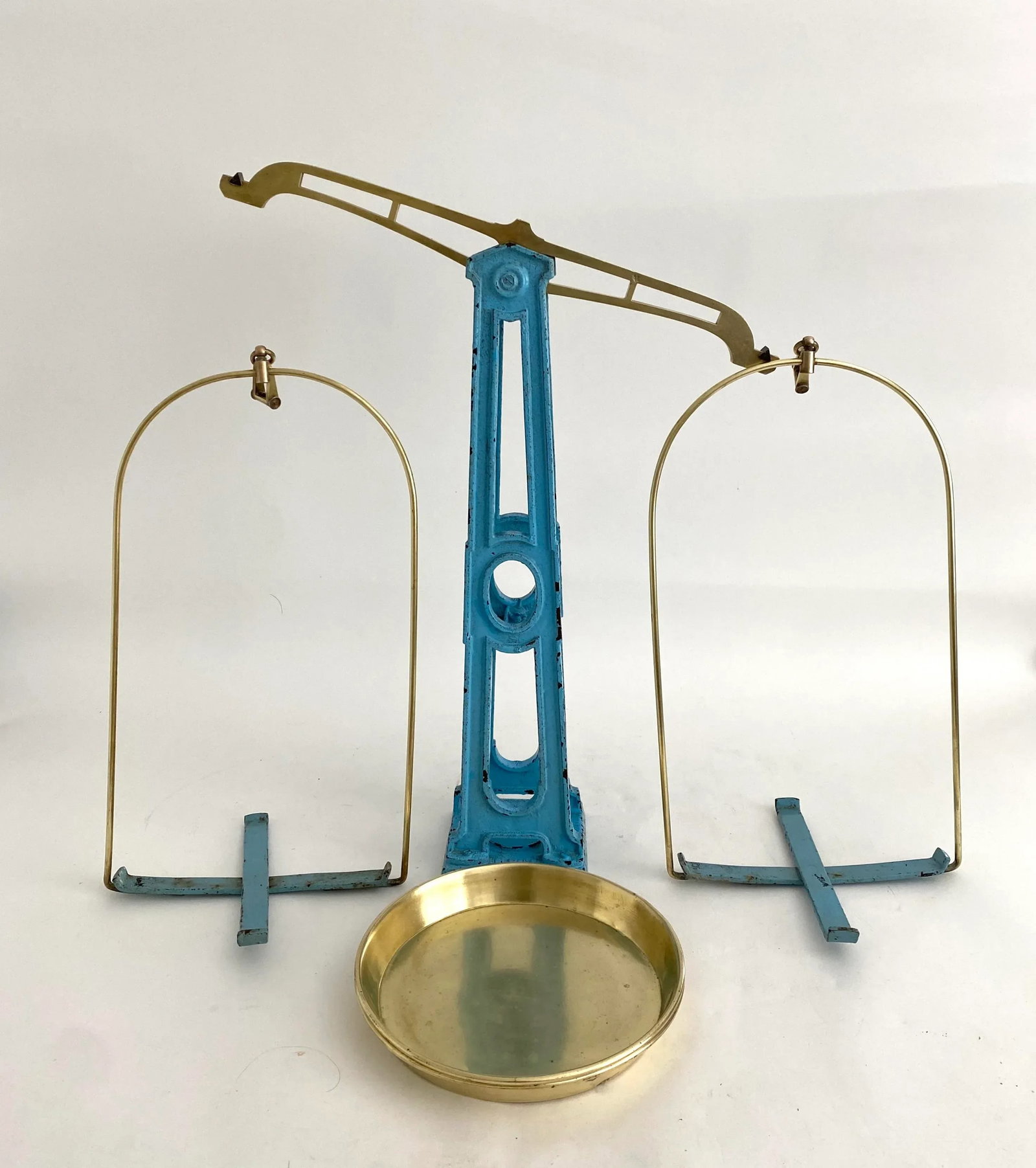 Vintage French Eiffel Tower Balance Scale - 10