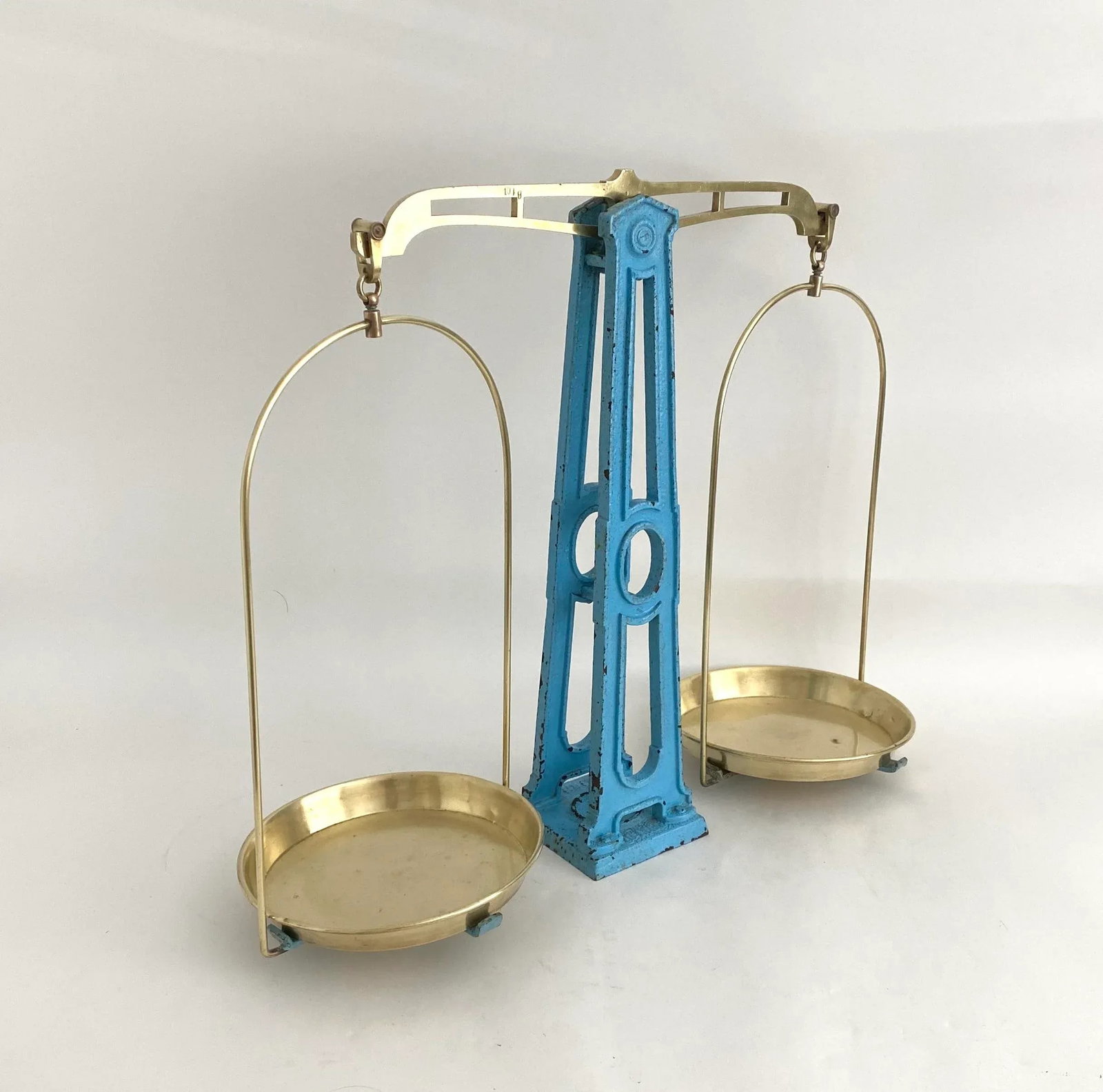 Vintage French Eiffel Tower Balance Scale - 4
