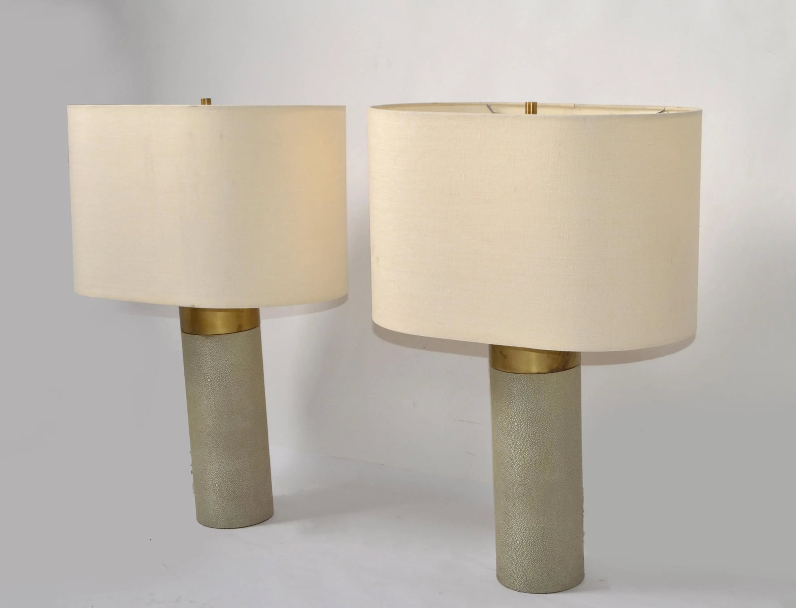 Pair of Contemporary Faux Shagreen Brass Finish Steel Modern Cylinder Table Lamps Oval Shades - 3
