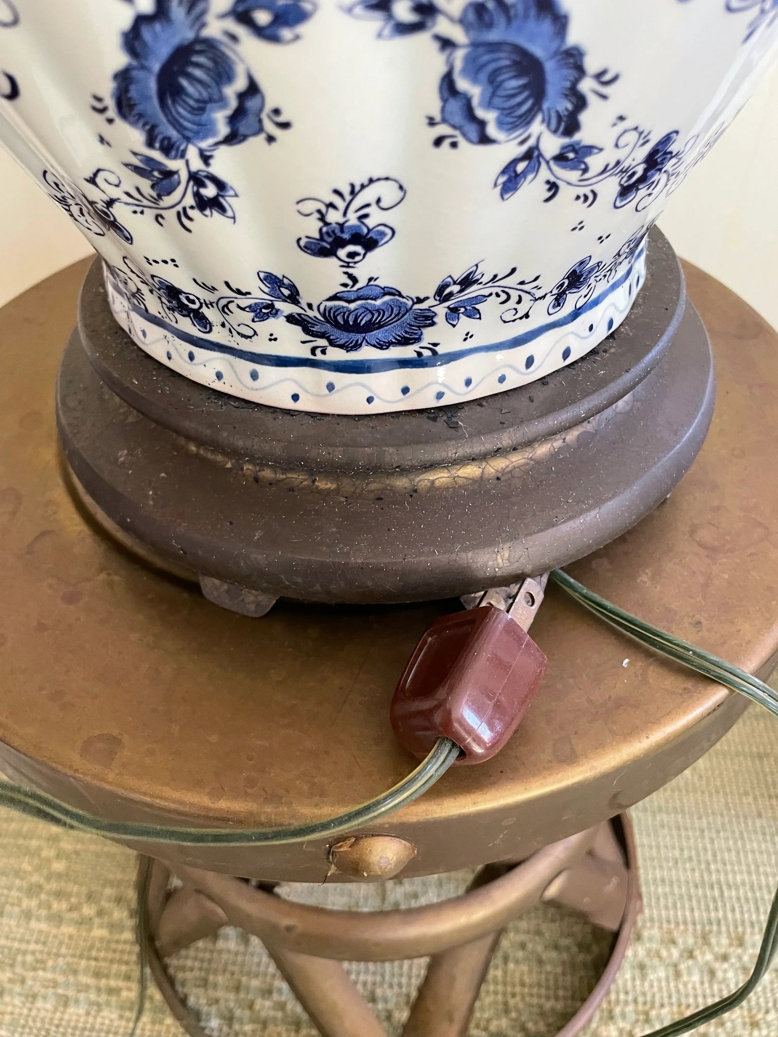 Large Delft Ginger Jar Lamp - 7