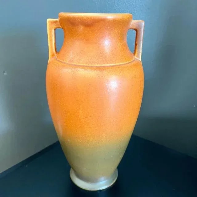 1920s Roseville Rosecraft, Ombre Burnt Orange and Burnt Umber, Art Pottery Vase - 4