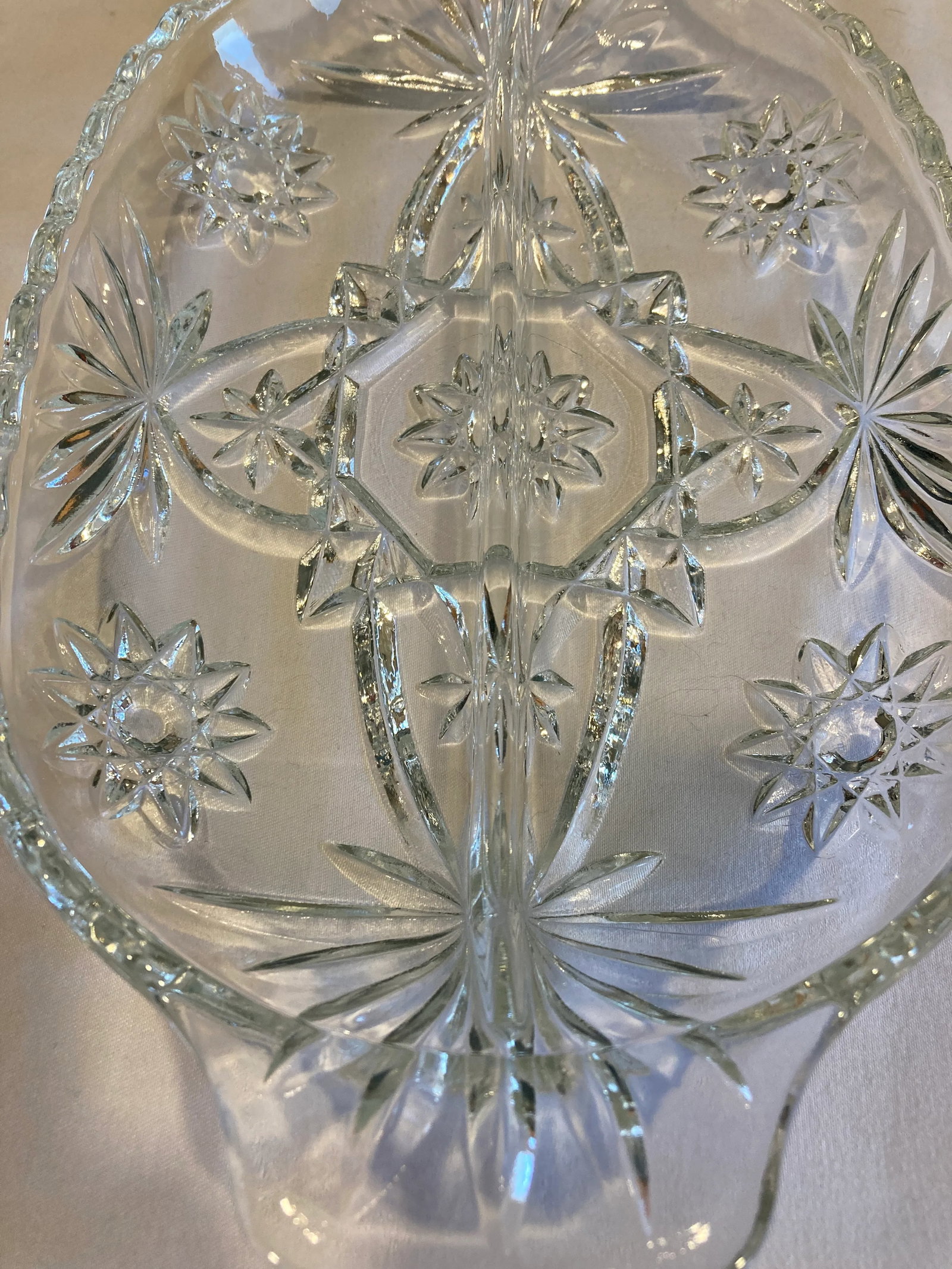 1950s Vintage Cut Glass Starburst Divided Serving or Candy Dish - 3