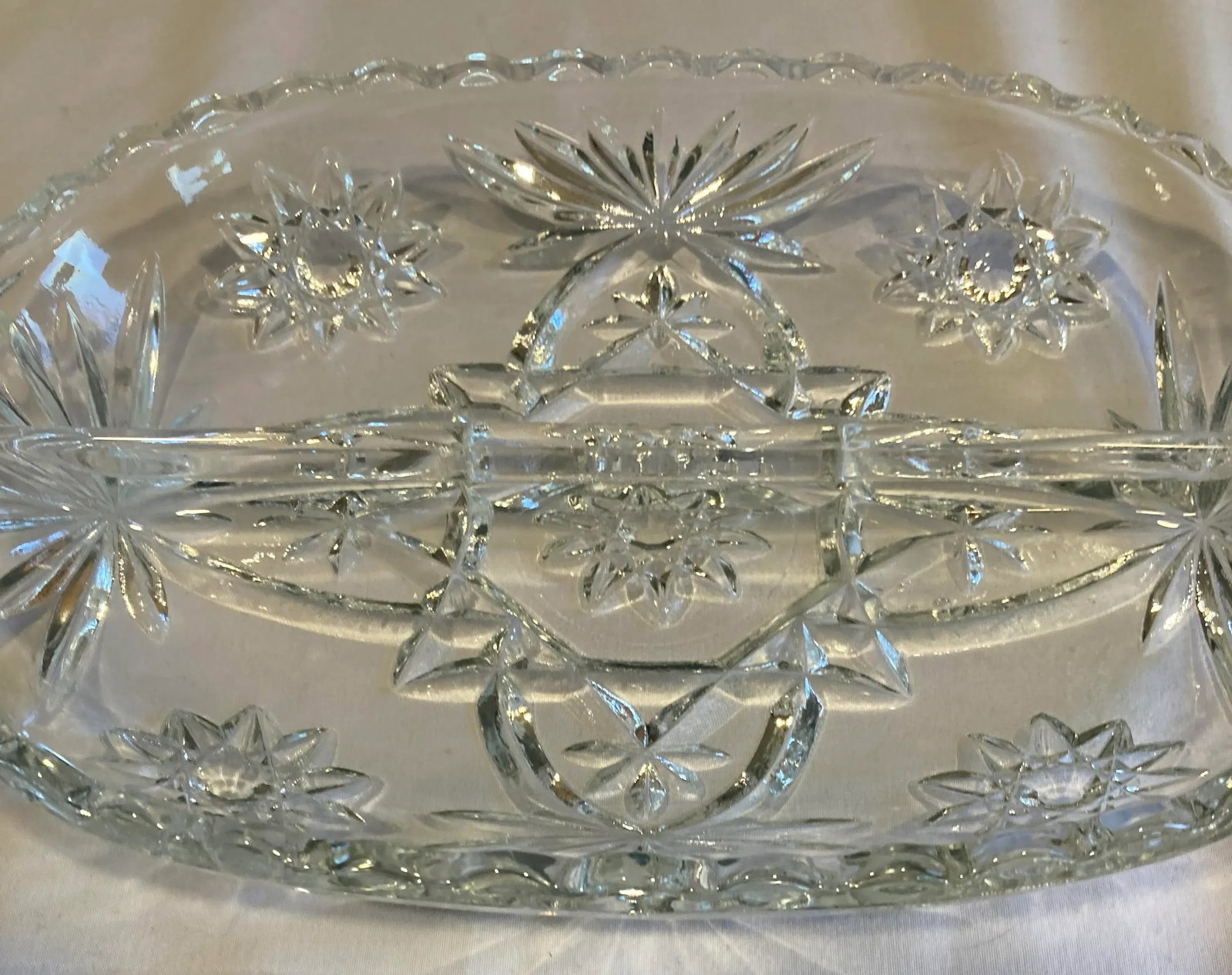 1950s Vintage Cut Glass Starburst Divided Serving or Candy Dish - 6