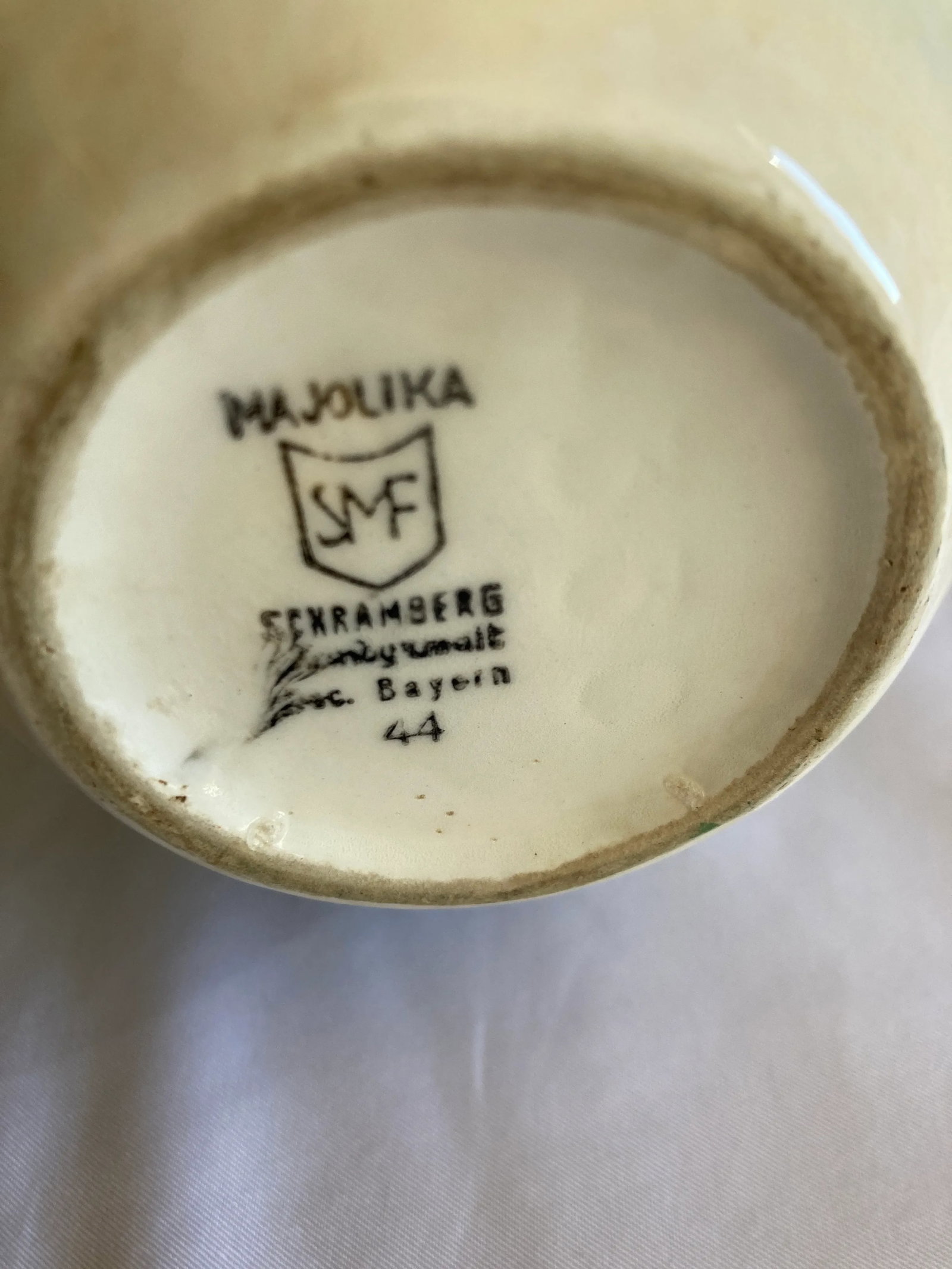 1940's Hand Painted Peasant Vase - 5