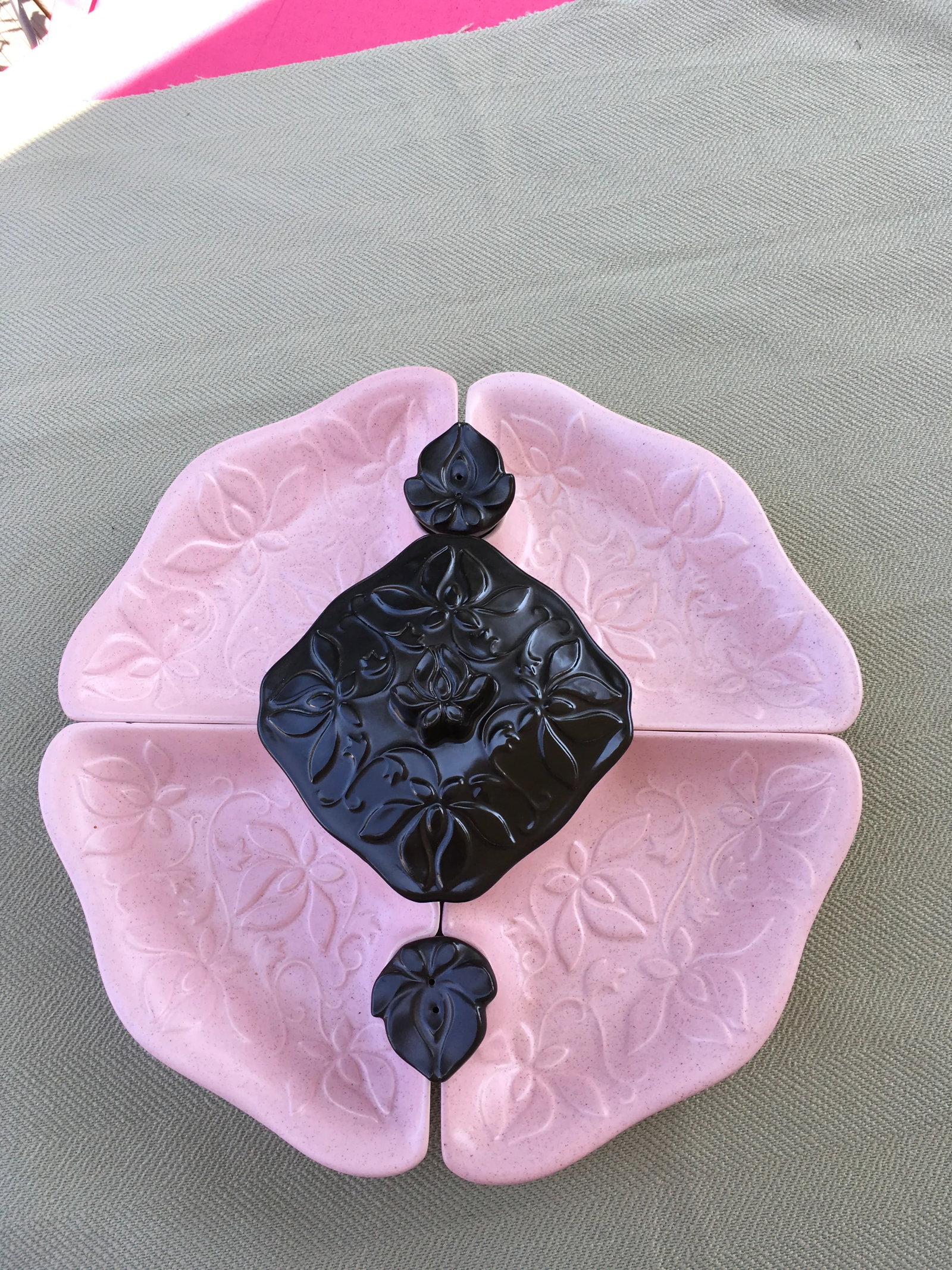 20th Century Art Deco Pink Ceramic Serving Set - 5 Pieces - 3