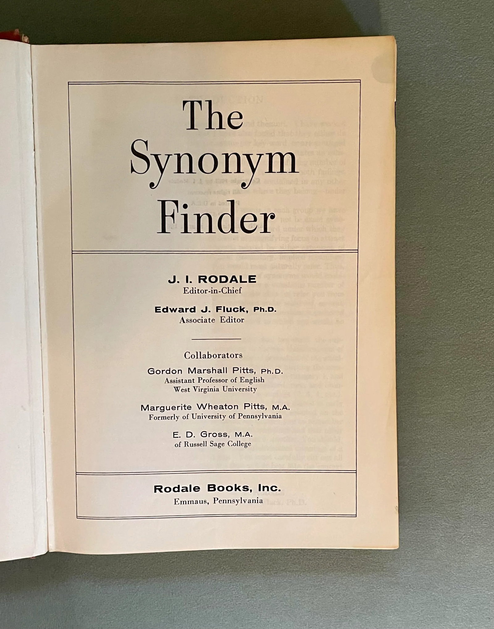 Vintage Vocabulary Book Set- The Word Finder & the Synonym Finder - 8