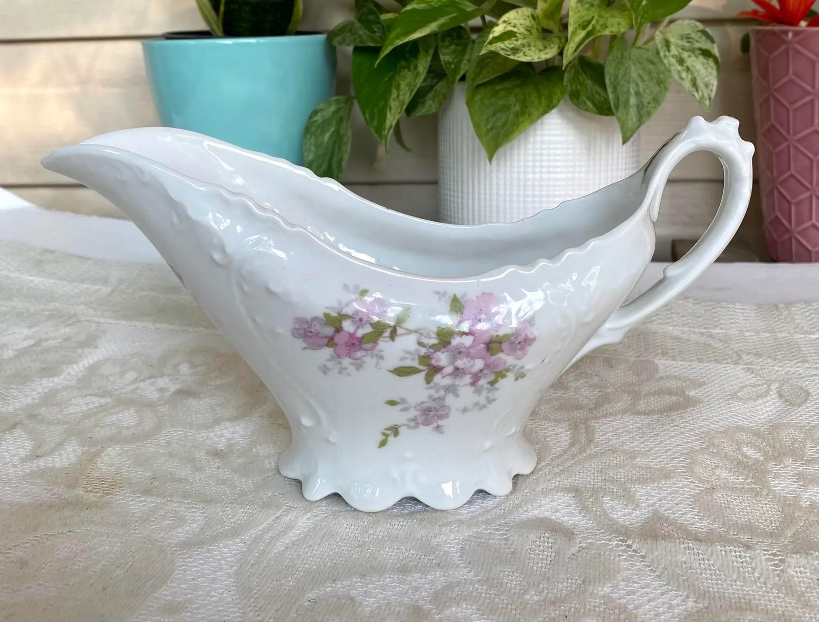 Late 20th Century Vintage Habsburg Austria Gravy Boat & Underplate - Purple Flowers, Scalloped - 3