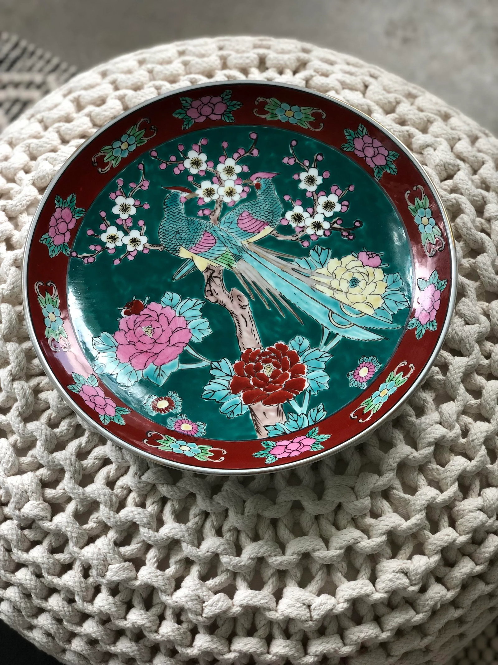 Vintage Mid-Century Large Imari Style Porcelain Centerpiece Platter With Hand-Painted Peacocks, Cher - 2