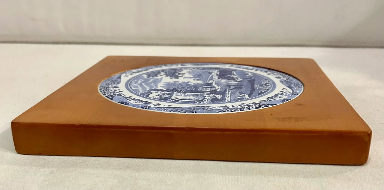 Late 20th Century Spode Blue and White Ceramic Plate and Wood Trivet - 5