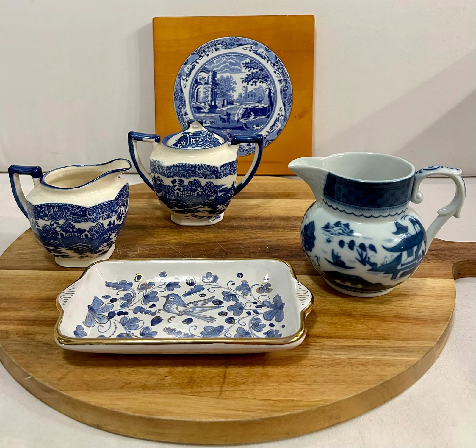 Late 20th Century Spode Blue and White Ceramic Plate and Wood Trivet - 9