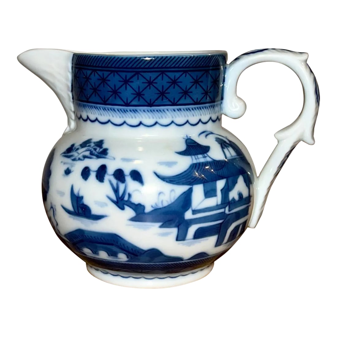 Blue Willow Transferware Vista Alegre Small Creamer Pitcher: This small pitcher by Vista Allegra, the best porcelain in Portugal, is decorated with a blue and white glazed pattern called Canton. PS: If you purchase more than one item, we COMBINE SHIP whenever