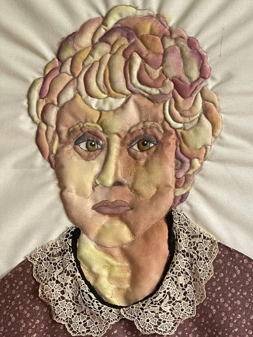 3d Mixed Media Fabric Art Portrait Hand-Painted & Quilted 1980s Lucite Box Frame - 3