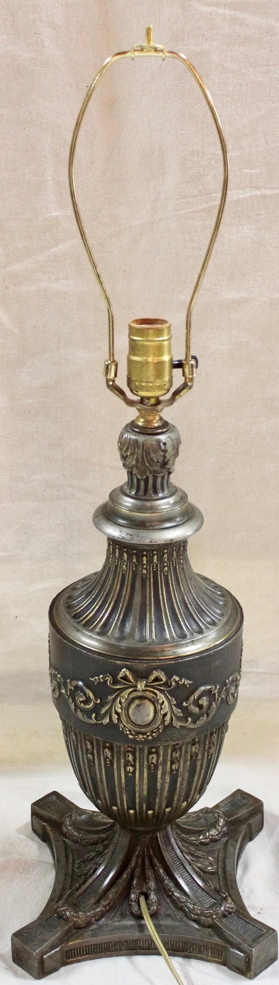 19th Century Neoclassical Spelter "Kerosene" Lamp - 5