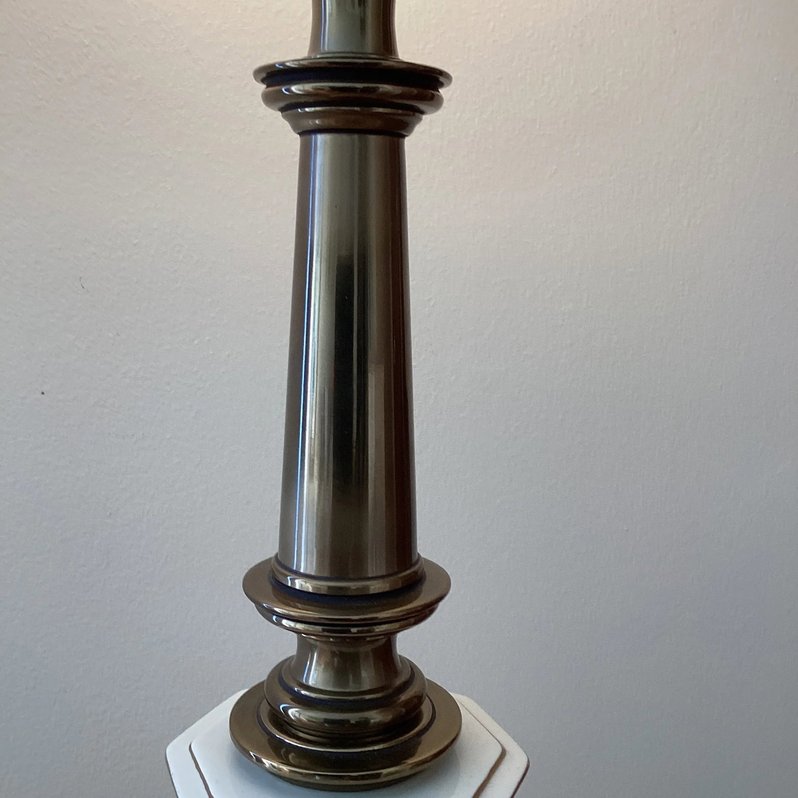 Vintage Stiffel Solid Brass & Bronze Ceramic Porcelain Lamp With Base - 5