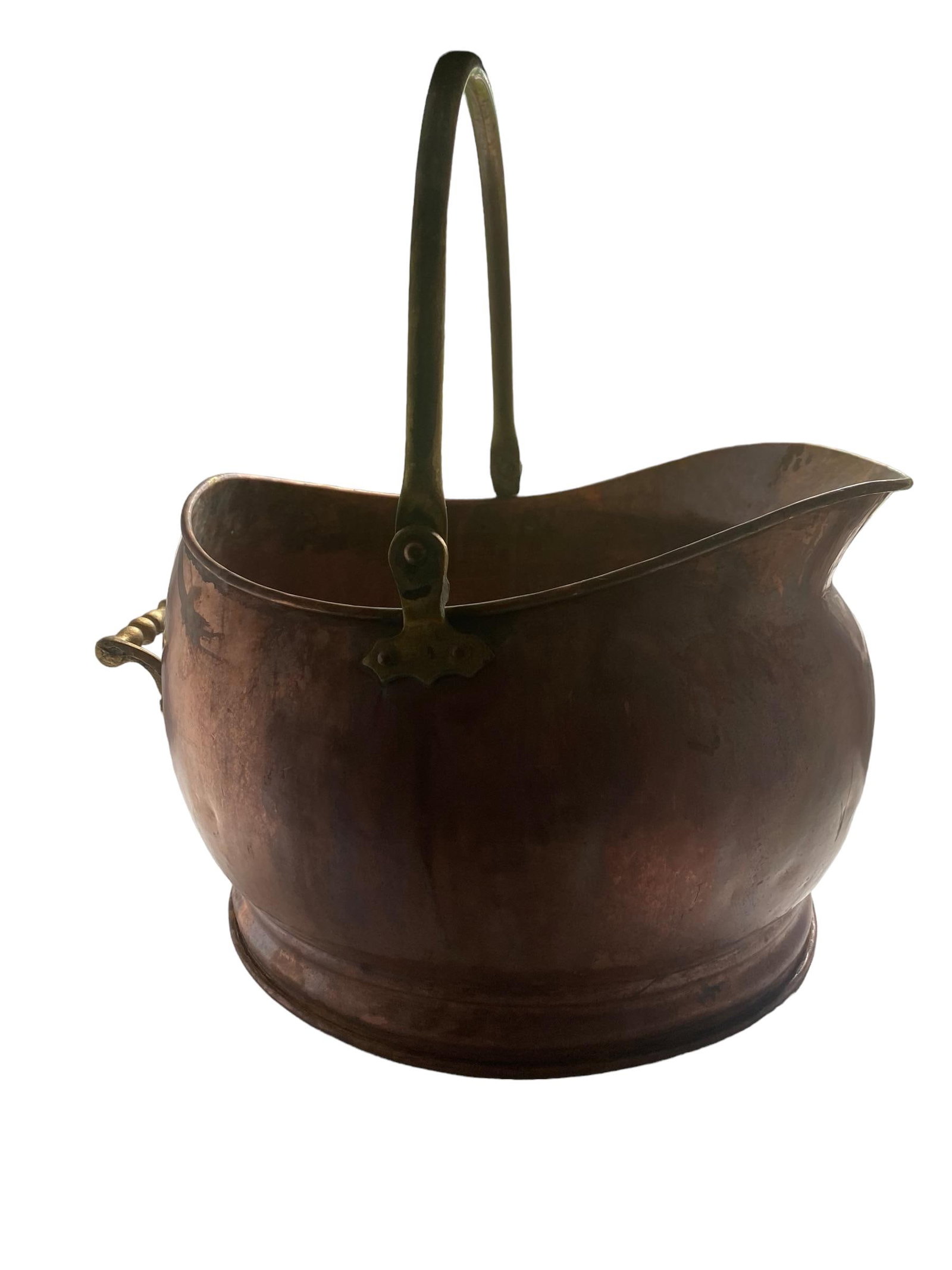 Large 19th Century Antique Copper Helmut Scuttle, Decorative Urn - 6