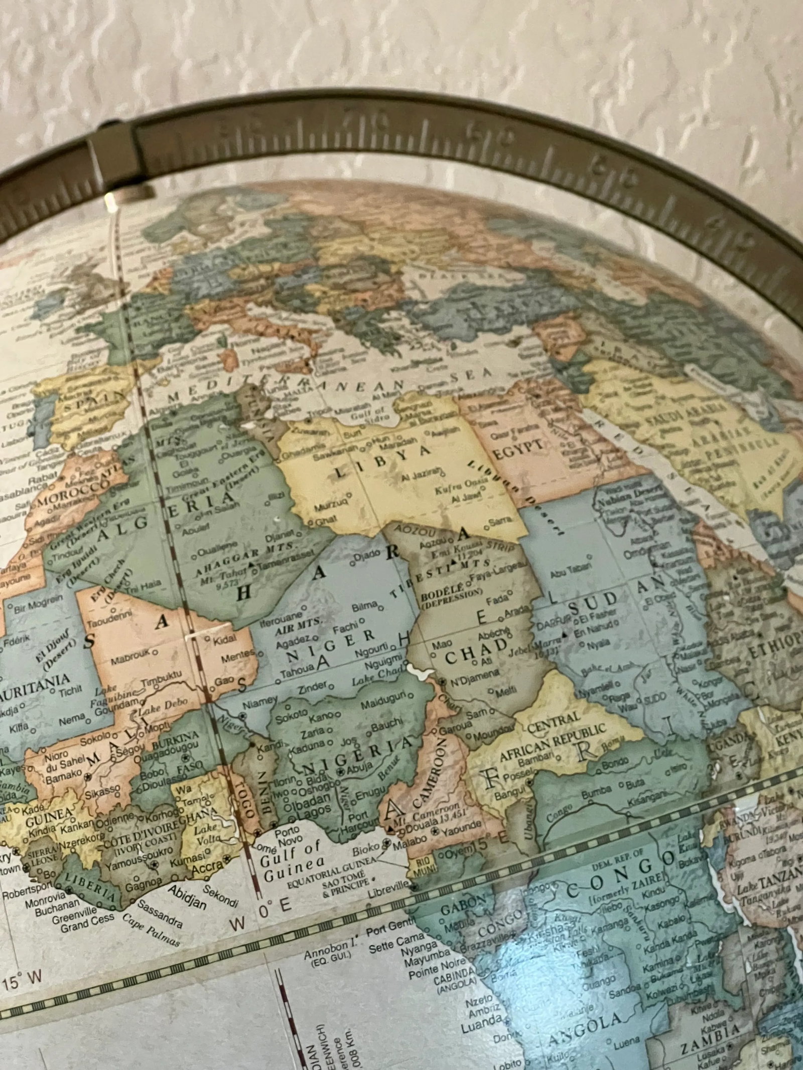 1960sGeorge F. Cram Classic Style Globe - 3