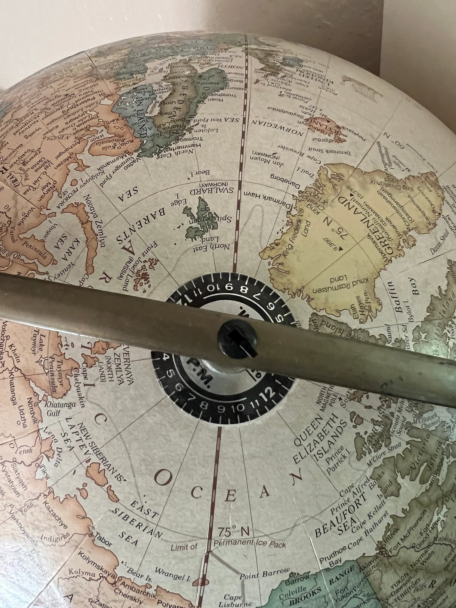 1960sGeorge F. Cram Classic Style Globe - 5