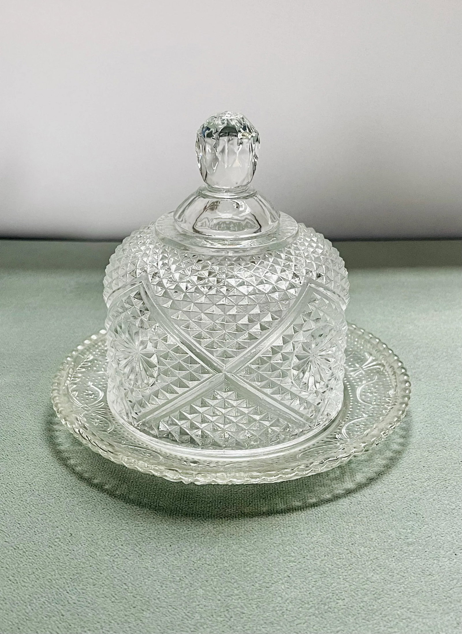 Vintage Diamond Pattern Pressed Glass Butter Dish - 3