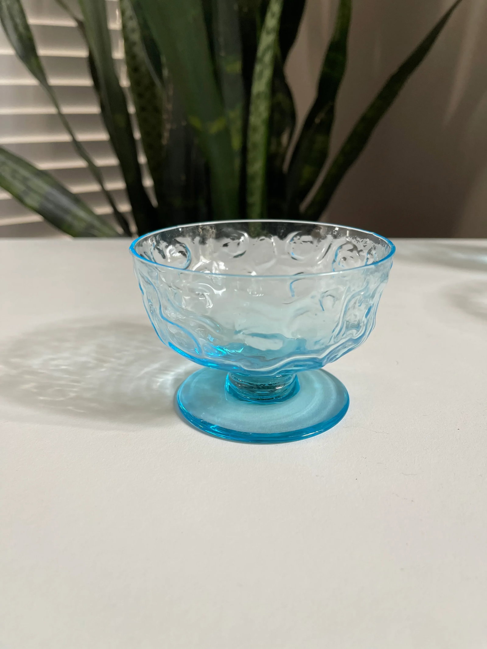Vintage Mid-Century Modern Anchor Hocking Lido Milano Blue Sherbet/Dessert Crinkle Glasses- Set of 4 - 6