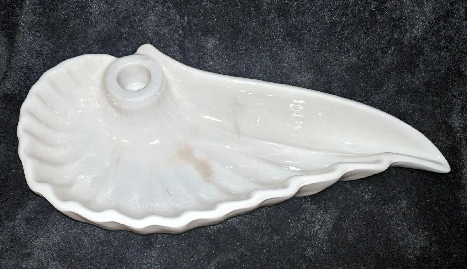 Retro U.S.A. Pottery Stamped White Dish Candle Holder Scalloped Teardrop Ceramic - 5
