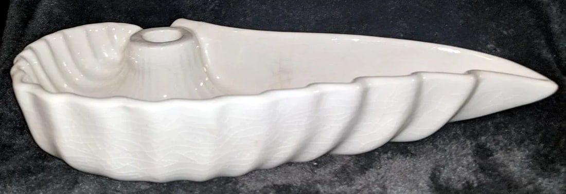 Retro U.S.A. Pottery Stamped White Dish Candle Holder Scalloped Teardrop Ceramic - 6