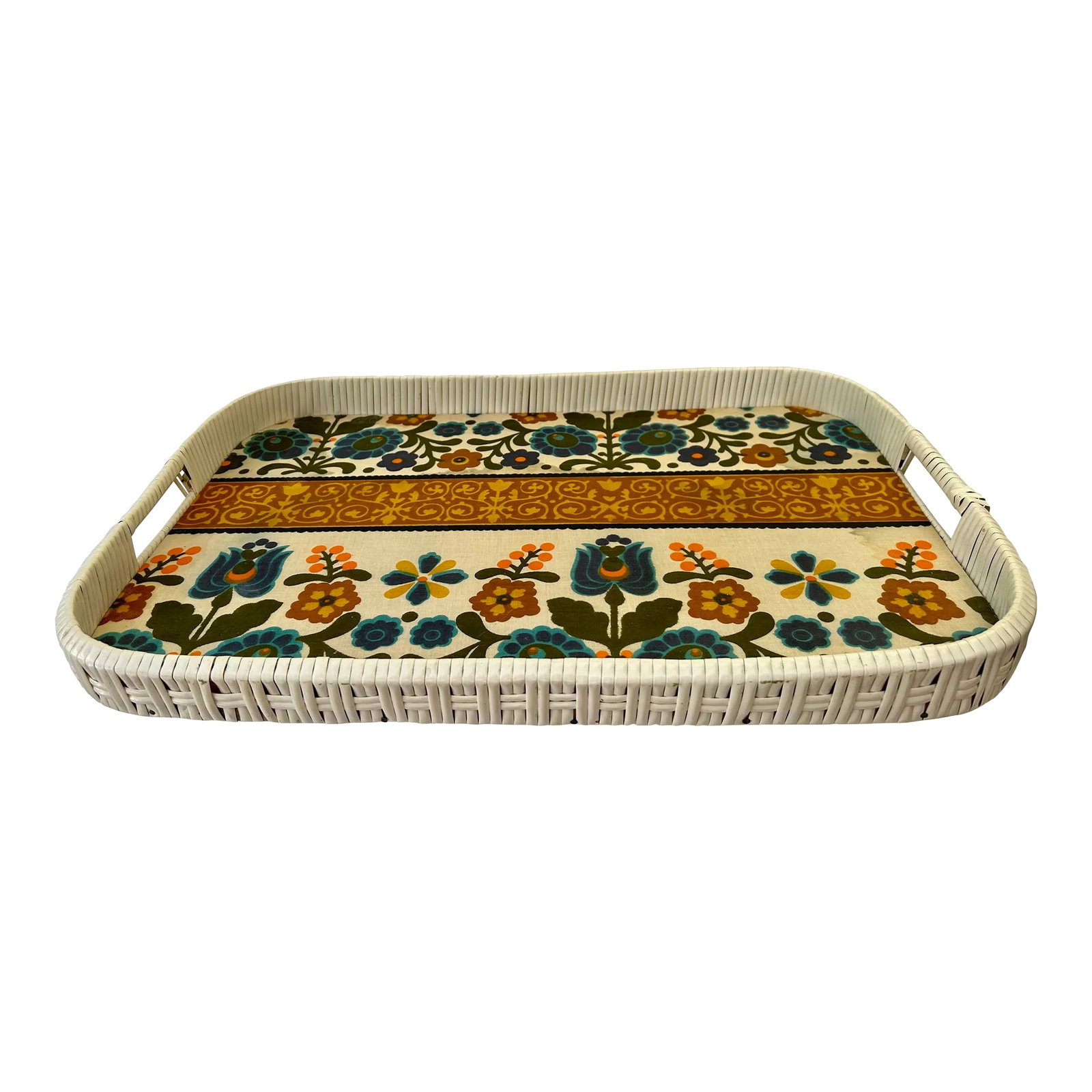 Vintage Boho Chic Americana Floral Lined Faux White Wicker Tray: This Boho Chic serving tray with handles is the perfect way to serve drinks or snacks to guests. The Americana blue floral liner is so pretty you may not want to cover it up! The sides and handles