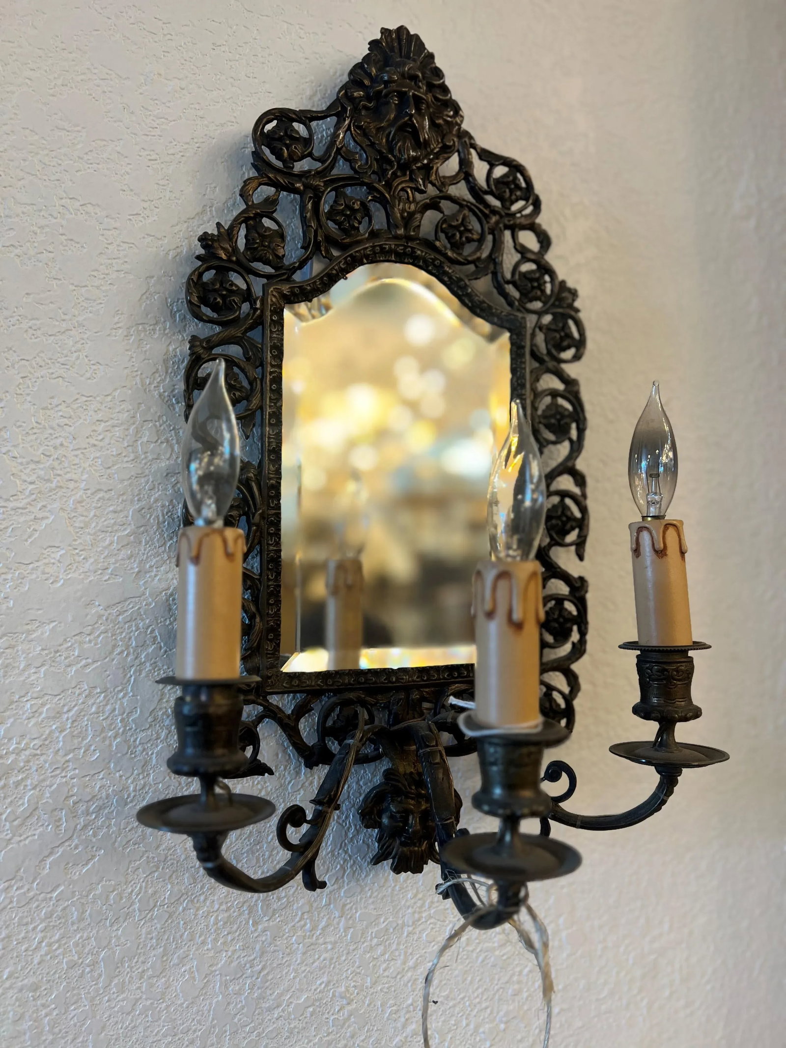 Pair of Late 19th Century American Gilt Bronze & Beveled Mirror Wall Sconces - 2