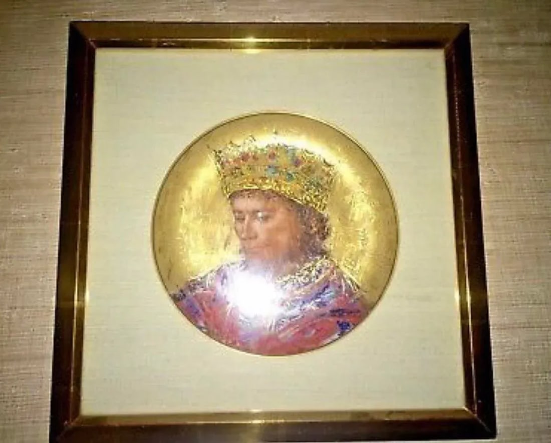 Edna Hibel David the King Plate in Gold Floating Frame - 5