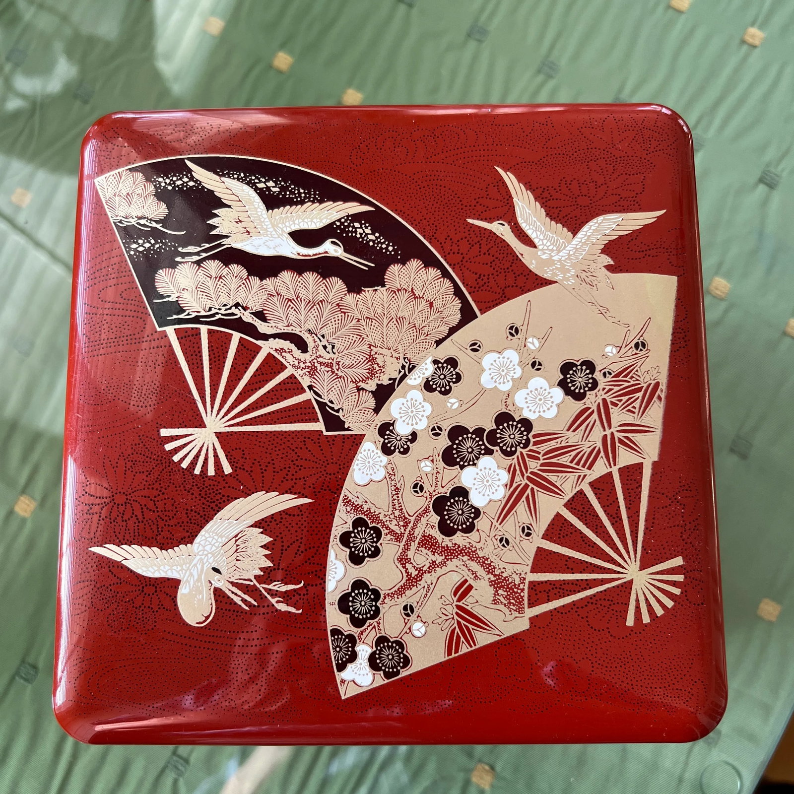 Late 20th Century Yamanaka Japanese Red Lacquer Ware 3 Tiered Stacking Bento Box - 2