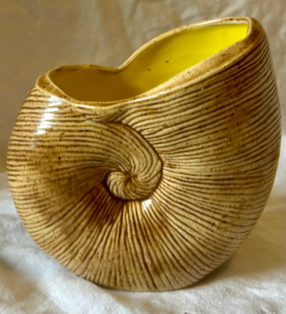 California Coastal Chic Ceramic Seashell Planter, Signed by the Artist - 2