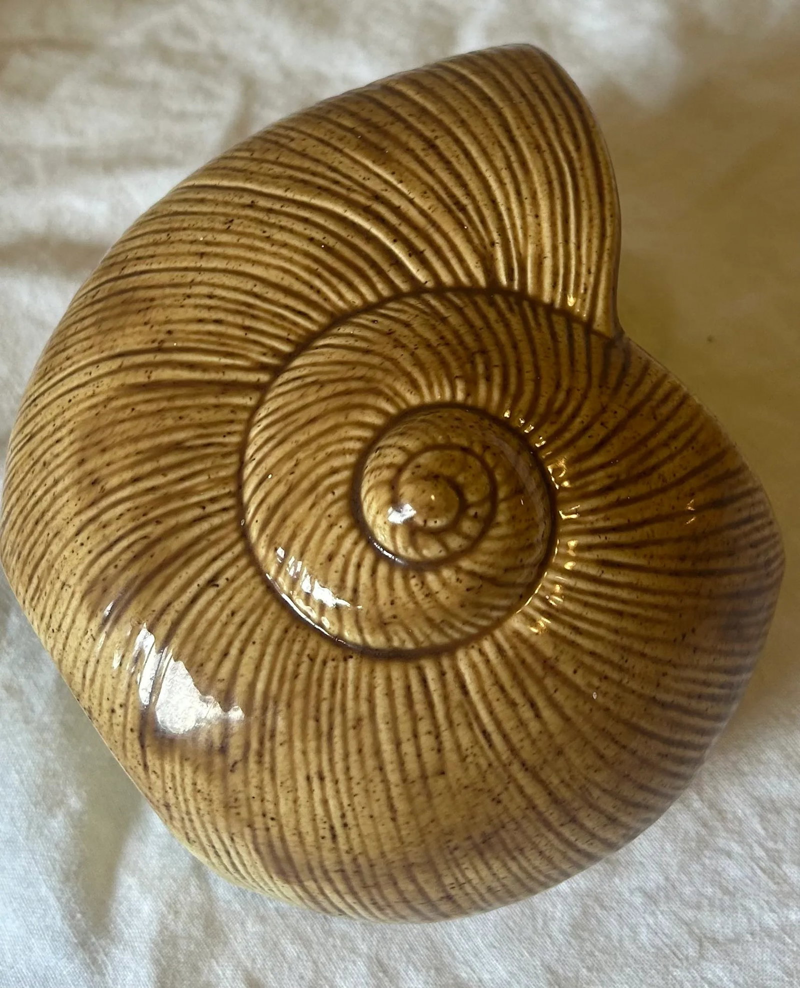 California Coastal Chic Ceramic Seashell Planter, Signed by the Artist - 3