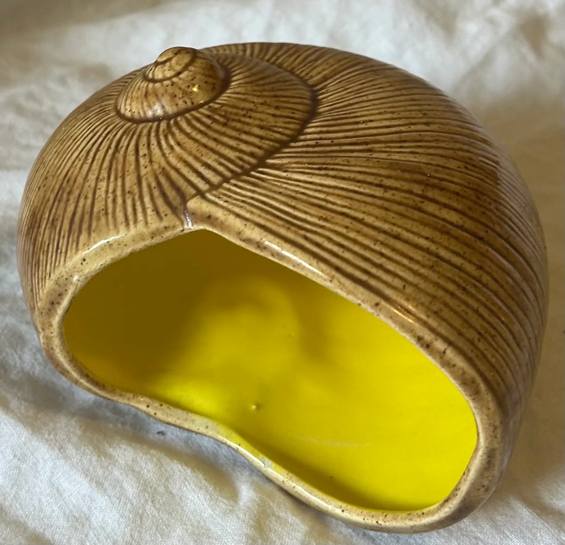 California Coastal Chic Ceramic Seashell Planter, Signed by the Artist - 7