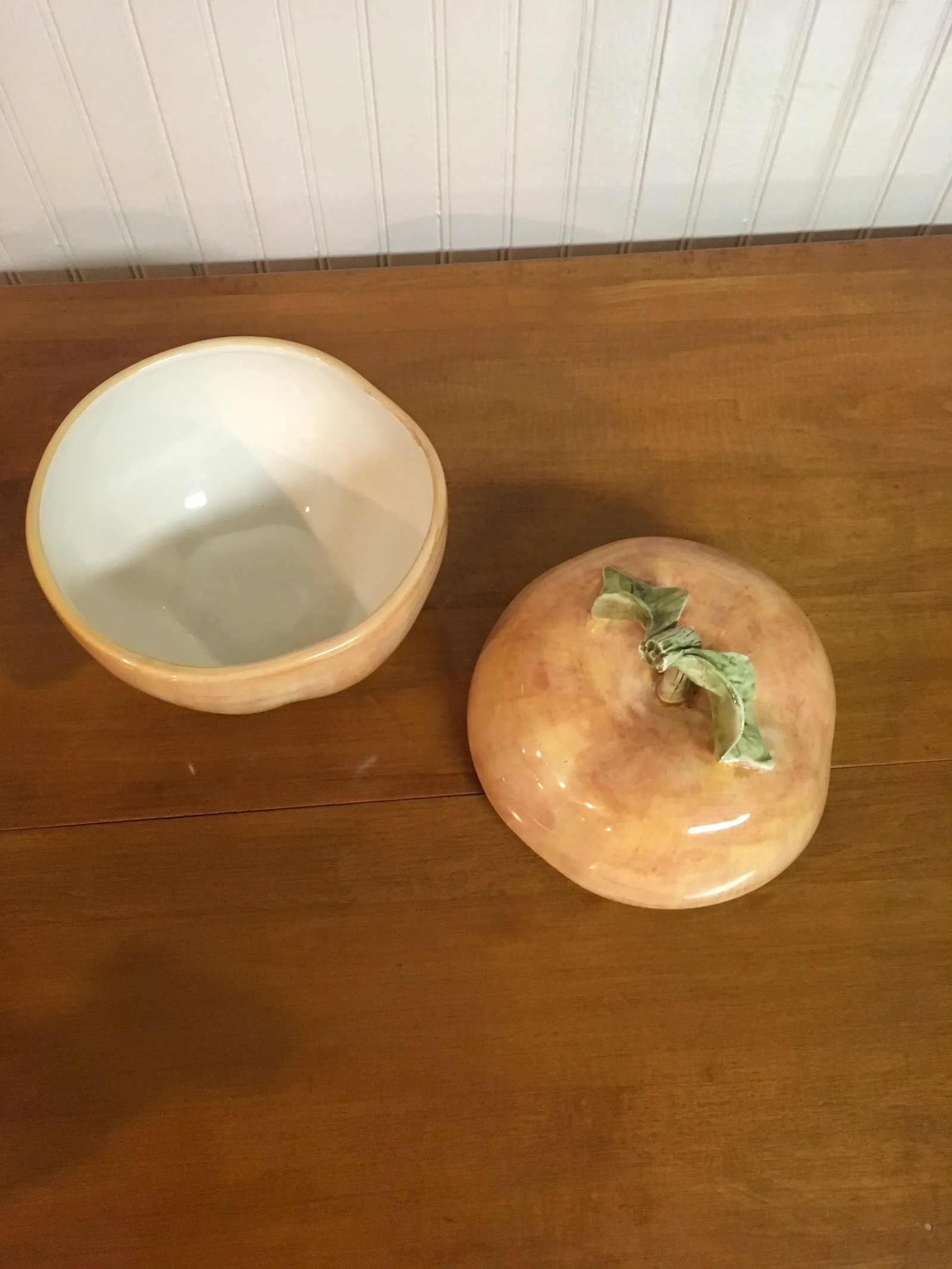 Italian Peach Fruit Pottery Lidded Dish - 4