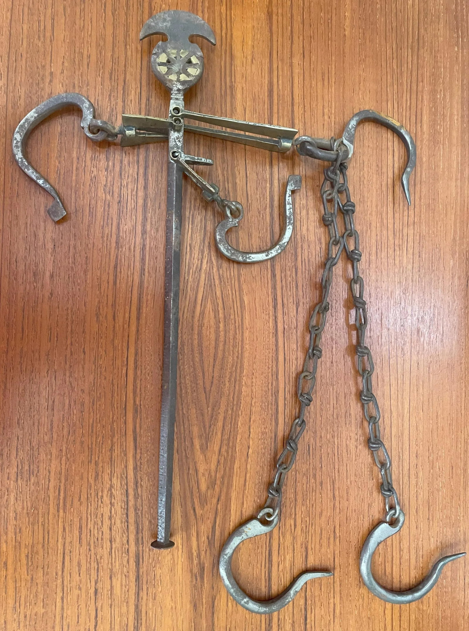 Antique Greek Decorative Butcher's Steelyard Weighing Instrument - 4