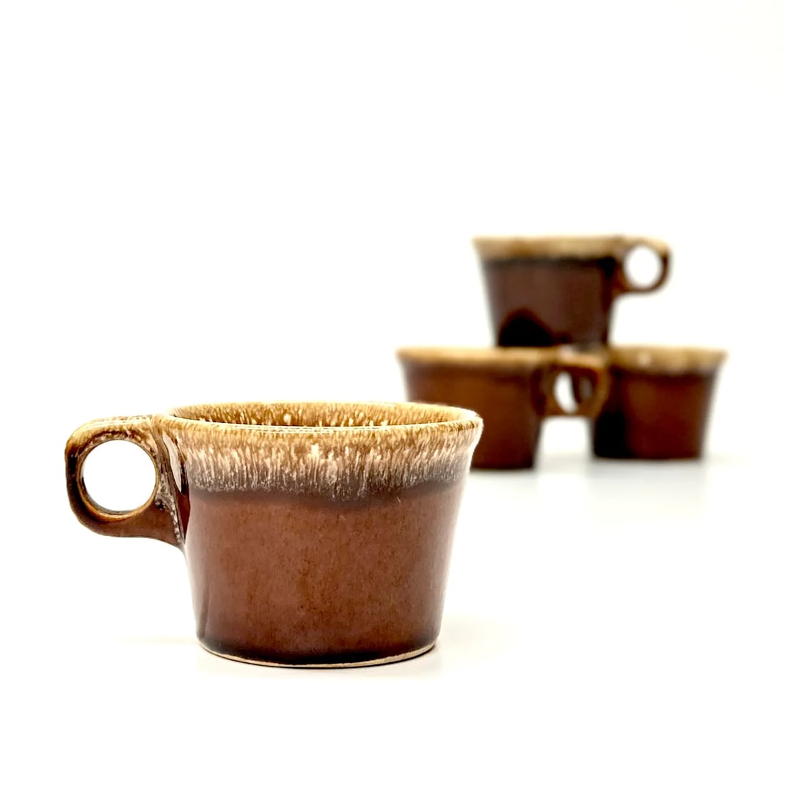 Mid 20th Century Crestone Earthenware Mugs by Hull Usa - Set of 4 - 3