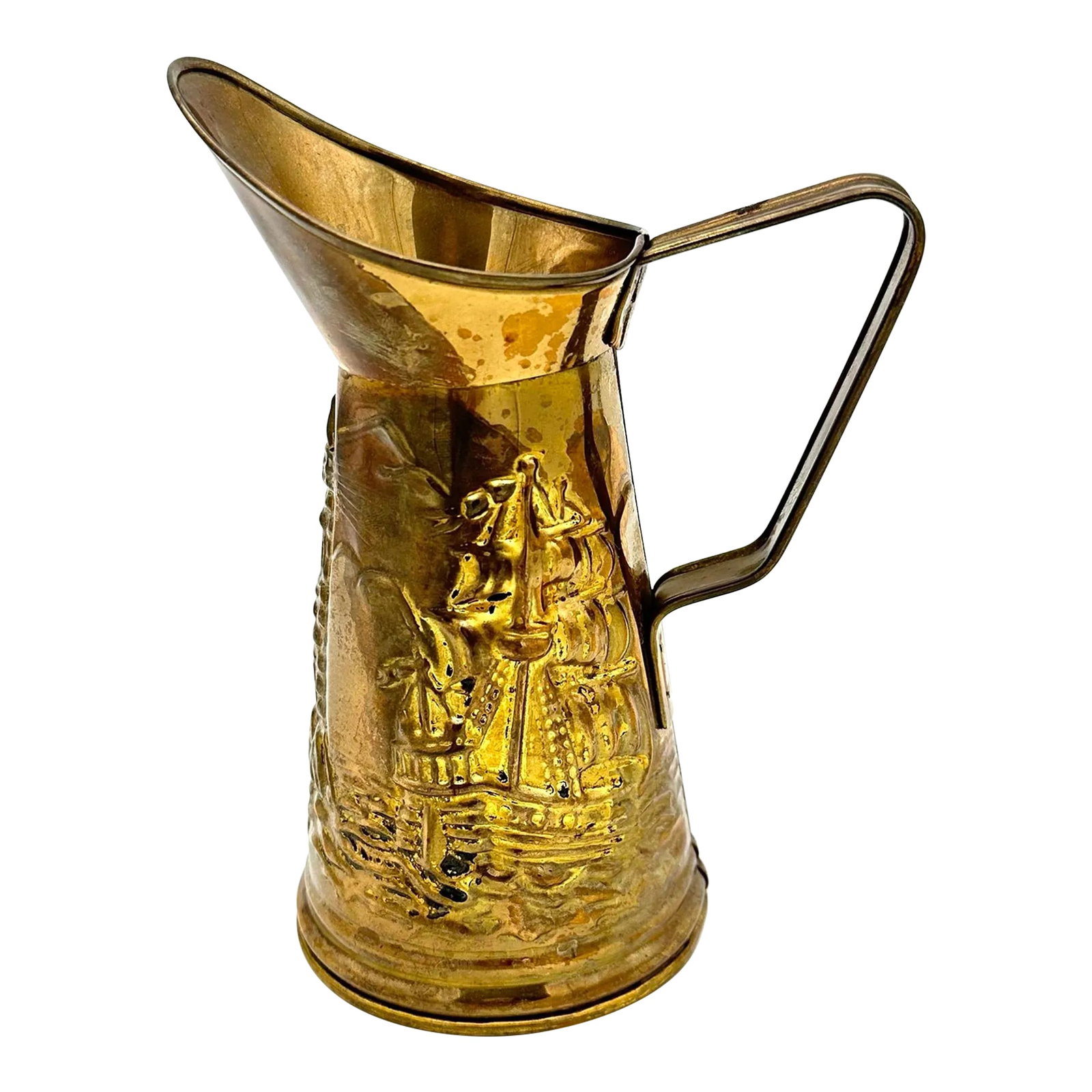 Vintage Peerage Embossed Brass Pitcher Sailing Ship & Lighthouse, England: Add a touch of vintage charm to your collection with this beautiful Peerage Embossed Brass Pitcher. The pitcher features a stunning design of a sailing ship and lighthouse, making it a perfect decor