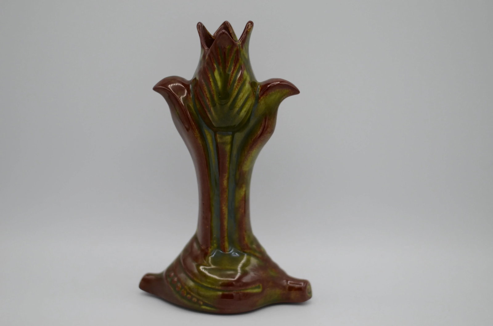 Vintage 1950s Tulip Vase With Variegated Brown and Dark Green Glaze - 2