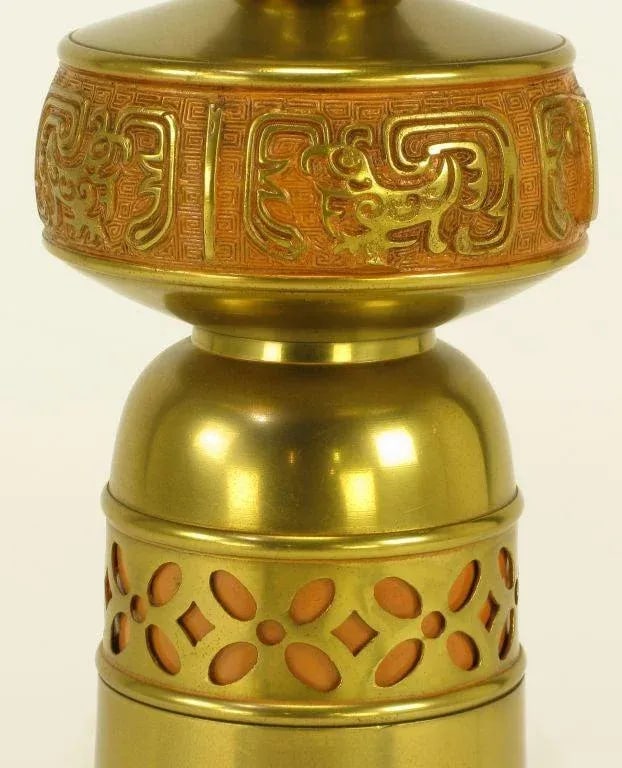 Japanese Fluted Wood & Brass Reverse Trefoil Base Table Lamp - 7